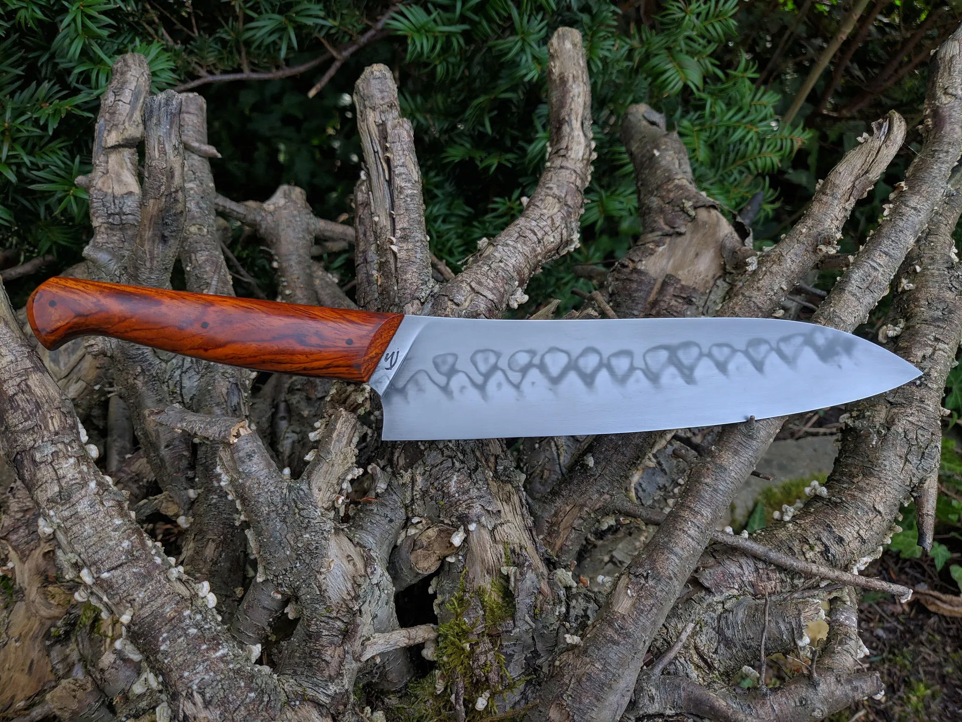 Détail de couteau artisanal avec hamon atelier sous l'éclipse - hamon-5